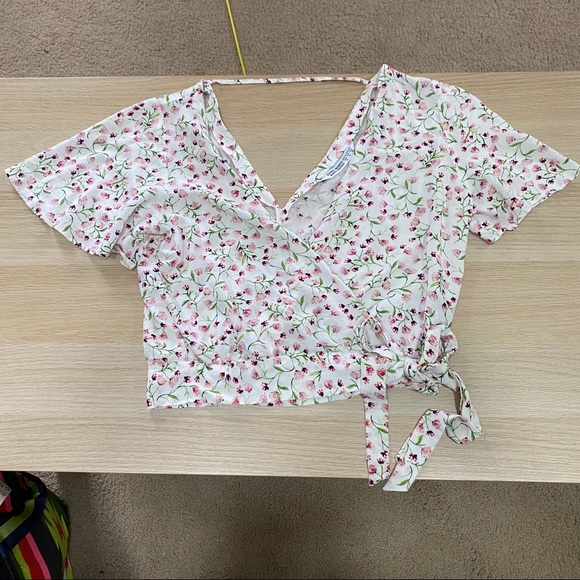 Zara Floral Top - Picture 2 of 5